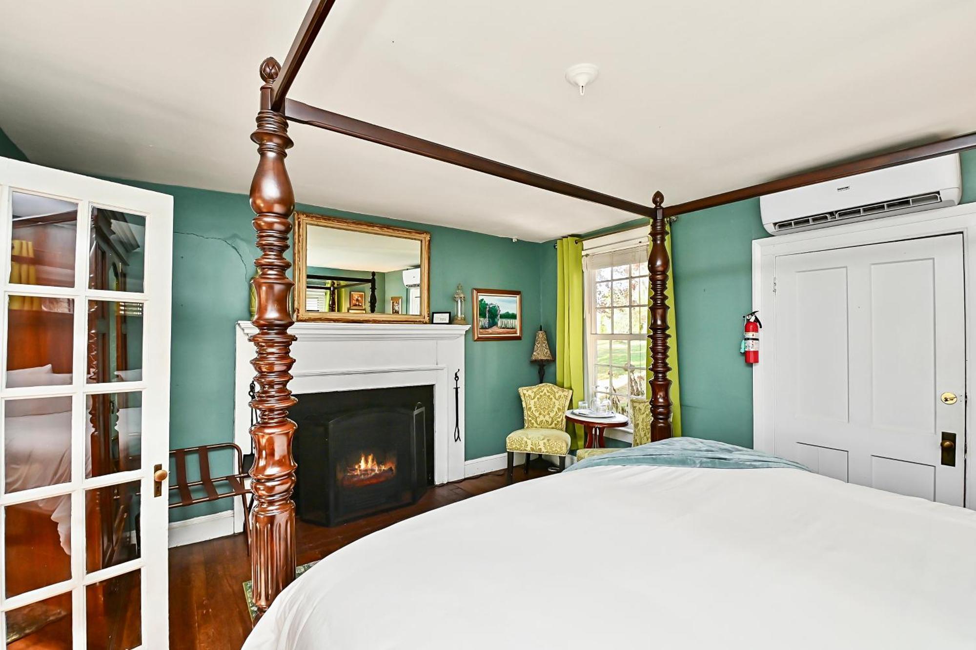 Prospect Hill Inn & Restaurant Zion Crossroads ภายนอก รูปภาพ