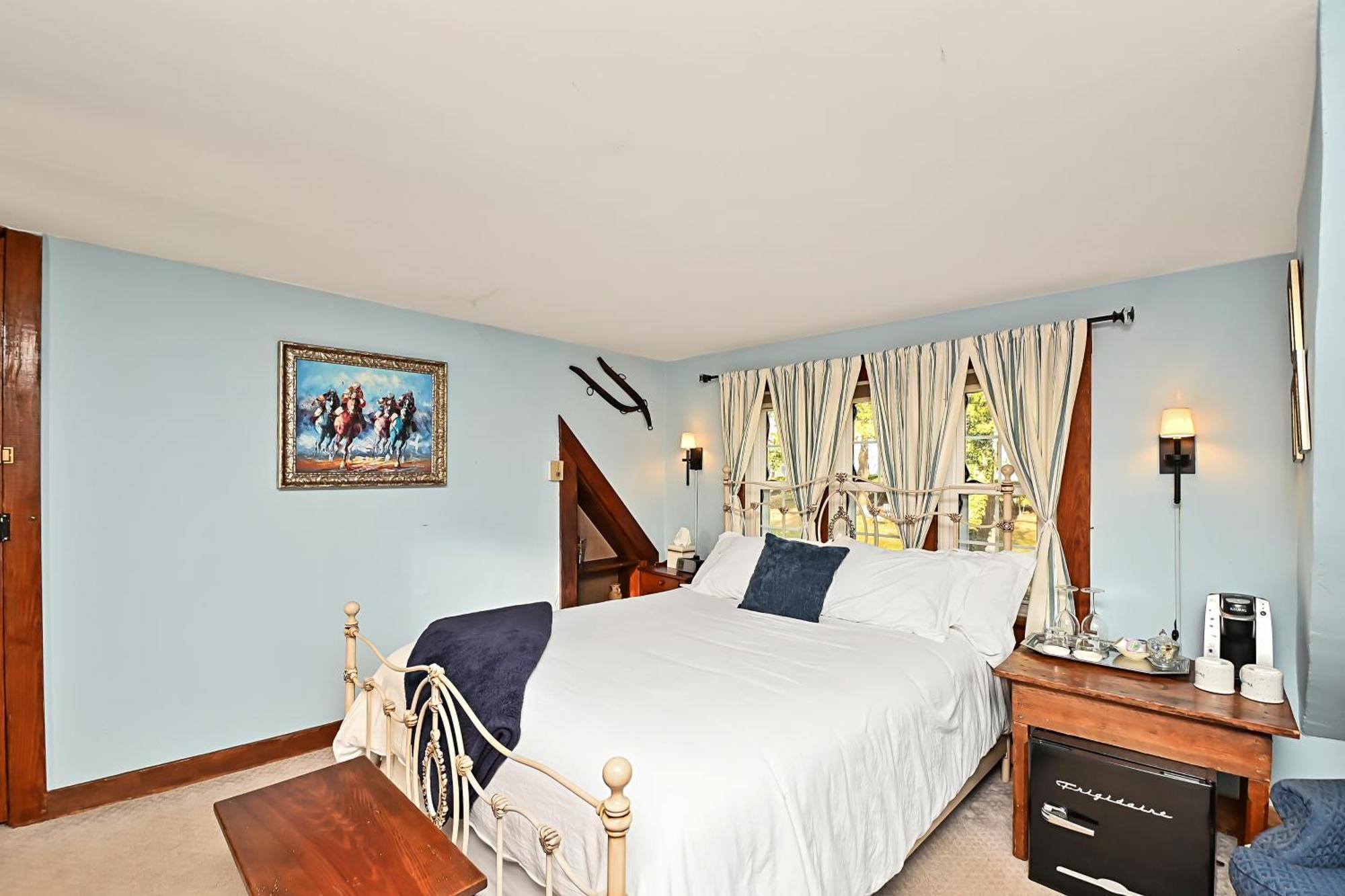 Prospect Hill Inn & Restaurant Zion Crossroads ภายนอก รูปภาพ